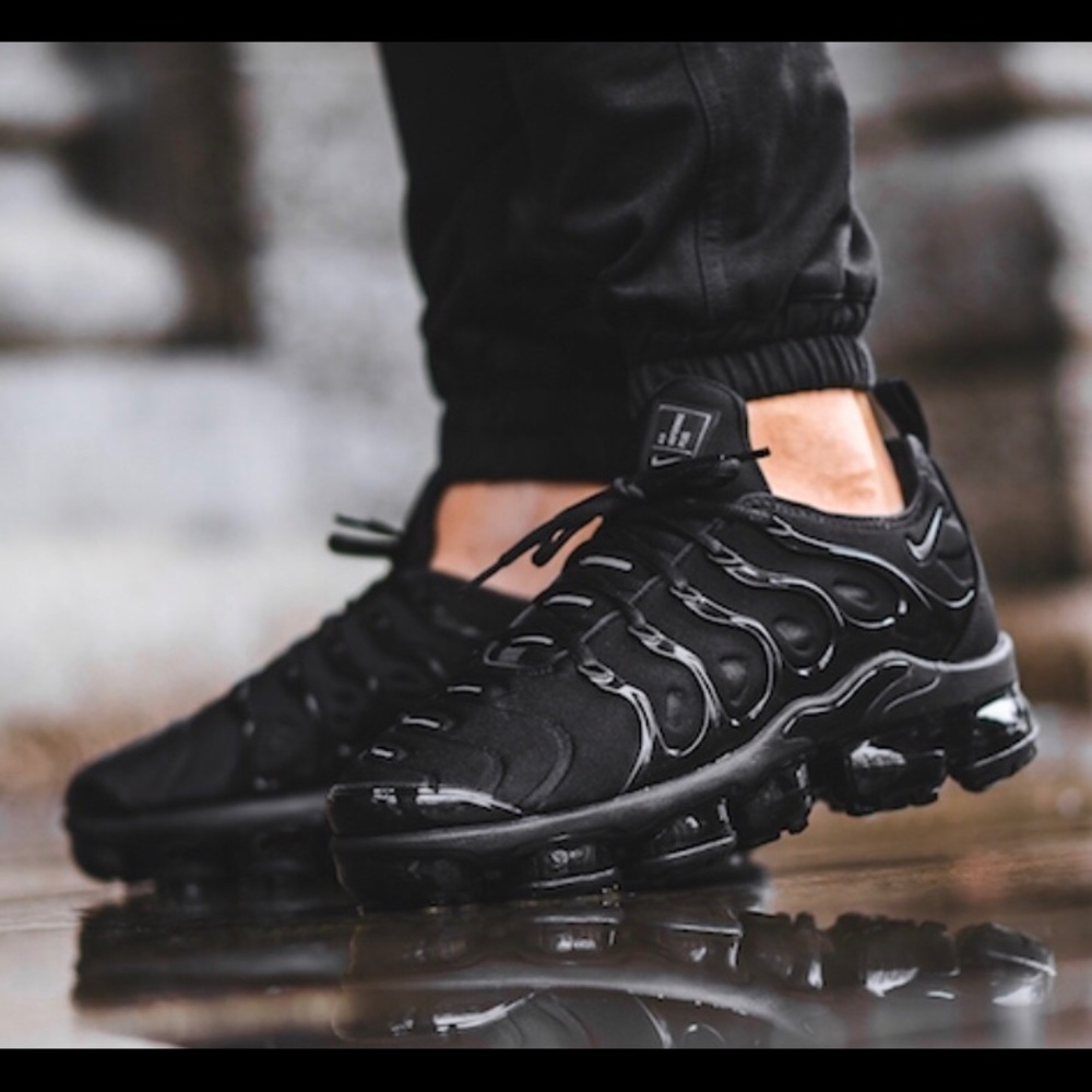 Nike air vapor max triple black🖤🖤🖤